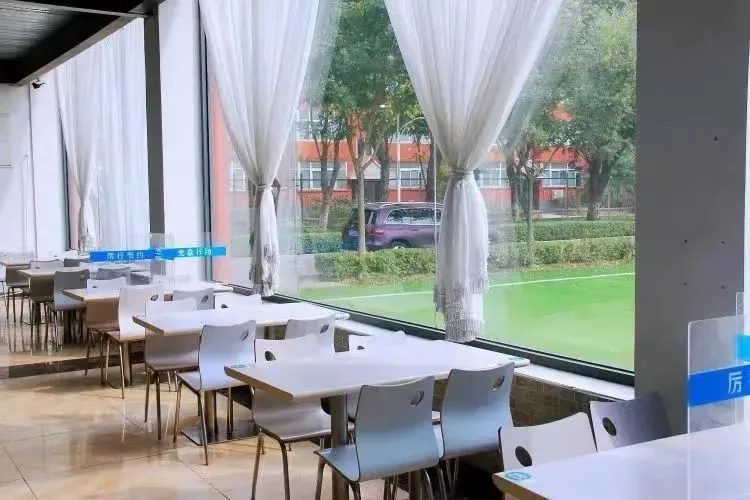 博文學校俄羅斯大學預備班項目