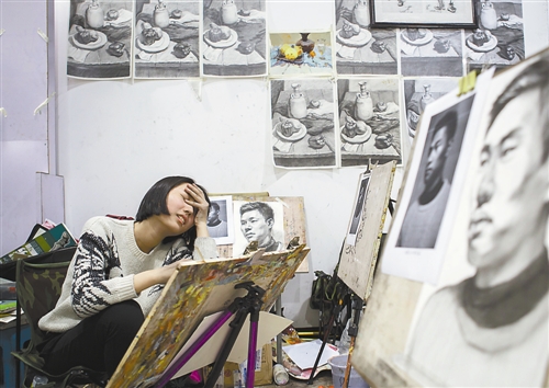 重慶一名美術(shù)專(zhuān)業(yè)藝考生的高考之路