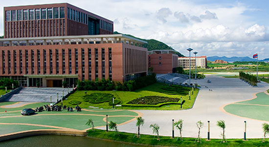 ִW(xu)麣W(xu)Ժ_(ki)չ挦(du)桱}(sh)`(dng)175(chng)