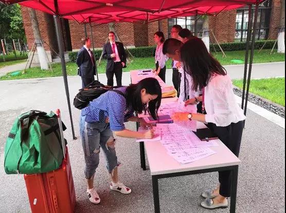 HW(xu)У10꼉܊Ӗ(xn)̖