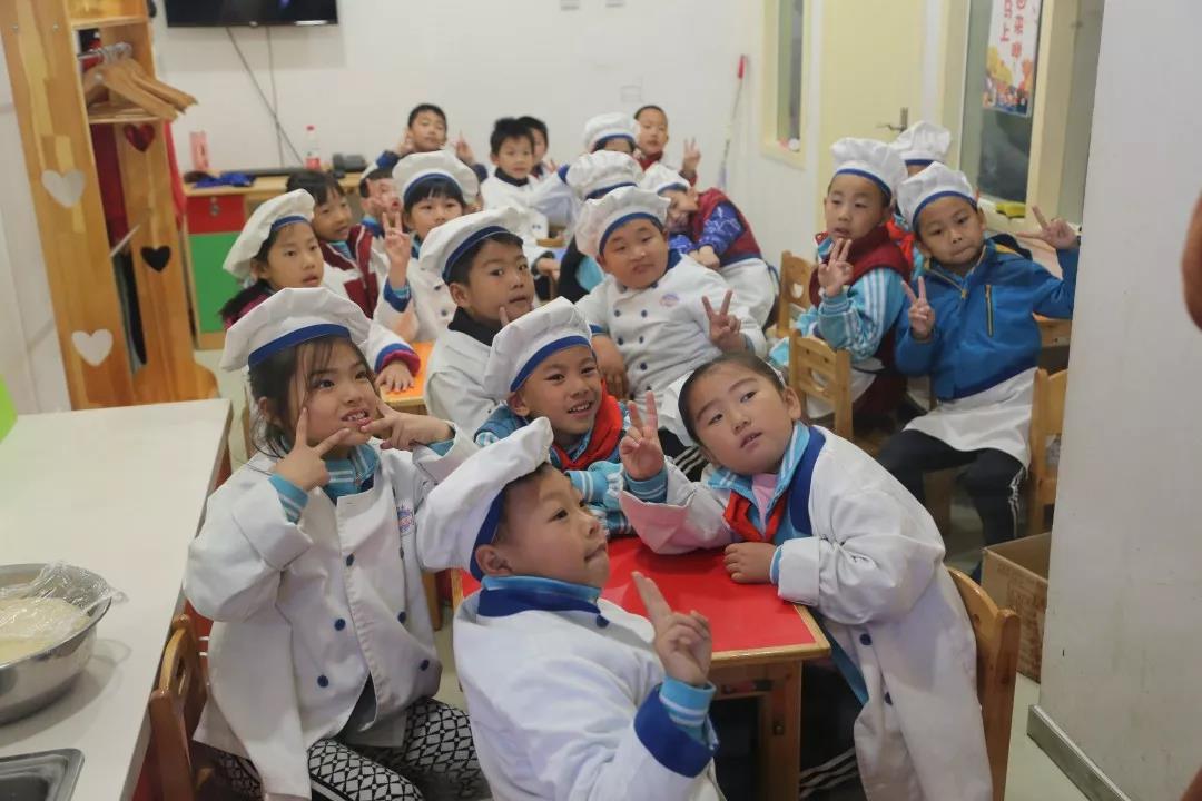 󸽌ٌW(xu)УСW(xu)2018＾`
