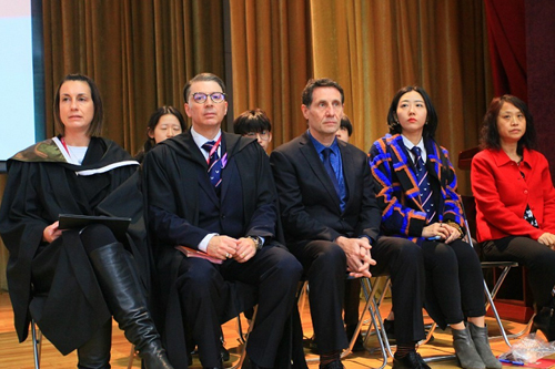 黑利伯瑞國際學(xué)校