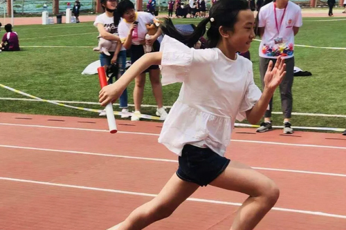 黑利伯瑞 初中部【閃耀之星】在這里遇到更好的自己