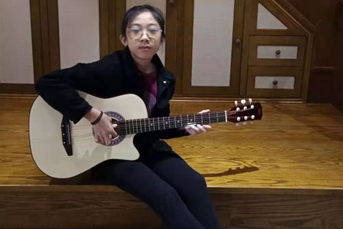 黑利伯瑞 初中部【閃耀之星】在這里遇到更好的自己