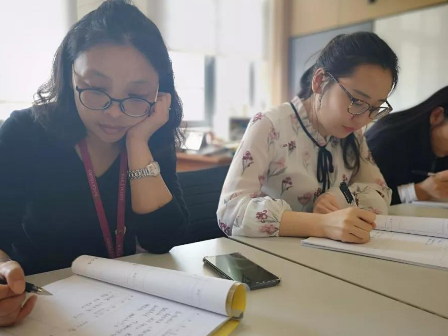 黑利伯瑞國際學(xué)校