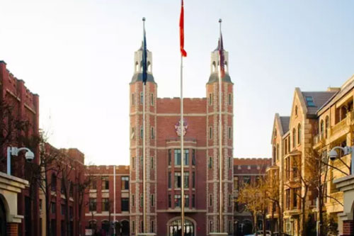 HWУ|һԭζ޽ɫćHWУ