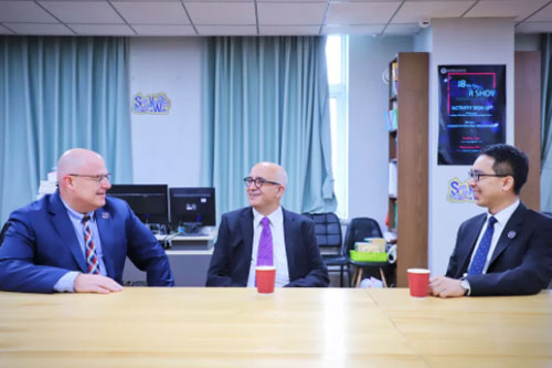 2019¸WZWУVՓ ڎ~ͨӢ