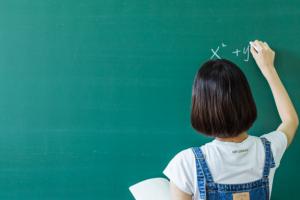 I(y)g(sh)W(xu)Ժ2021W(xu)M(fi)Ƕ٣