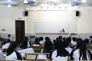 I(lng)ƽУ^(q)_W(xu)ζ^m(yng)ڡ