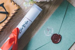 W^m(x)WԺЩI(y)