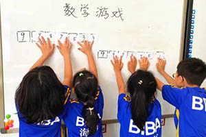 ·(gu)HpZ(y)W(xu)УУ^(q)W(xu)L(fng)|l(f)F(xin)(sh)W(xu)֮M픵(sh)W(xu)֮Ȥ