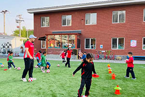 \HpZW(xu)У׃@סކ