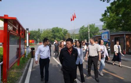 熱烈歡迎昌平五中李雪濤校長(zhǎng)一行蒞臨北京東方紅學(xué)校交流指導(dǎo)