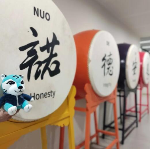 x^(q)Z°_(d)W(xu)УW(xu)·4.jpg
