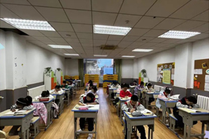 三河市燕橋?qū)W校小學開展書寫大賽——筆墨飛揚 書寫成長