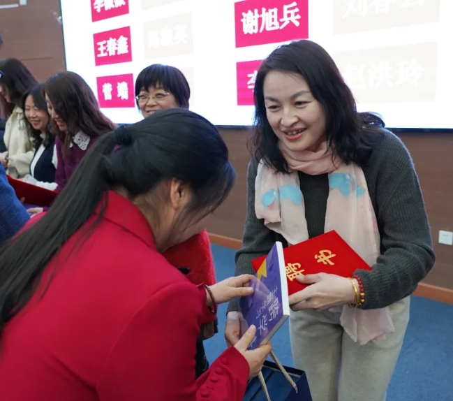 師徒結(jié)對傳薪火，昌平一中教育集團與東方紅學校攜手推進人才培養(yǎng)