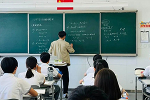 張家口未來學(xué)校(原張家口北京一零一實(shí)驗(yàn)學(xué)校)榮獲“教育工作先進(jìn)單位”稱號(hào)！