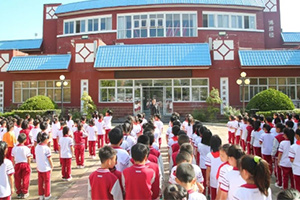 北京市豐臺(tái)區(qū)新北賦學(xué)校小學(xué)段開(kāi)展教學(xué)區(qū)消防疏散演練活動(dòng)！