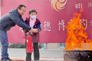 北京匯賢學(xué)校2025年春季師生消防演習(xí)順利開(kāi)展，筑牢校園安全防線
