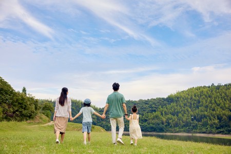 非京籍四證不全如何報(bào)考海淀區(qū)尚麗外國語學(xué)校？這幾個解決方案需提早了解！