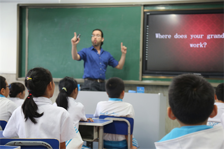 2025年北京海淀區(qū)幼升小搖號政策詳解：尚麗外國語學校招生要求
