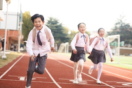 北京東方紅學校小學插班錄取條件+申請流程解析，附非京籍四證材料準備須知！