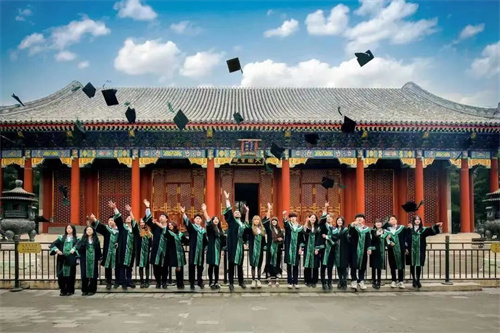 青苗學(xué)校招生簡(jiǎn)章
