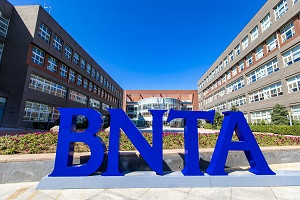 新英才學(xué)校