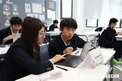 北京市新英才學(xué)校獲獎(jiǎng)