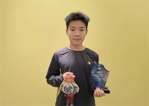 朝陽凱文游泳校隊