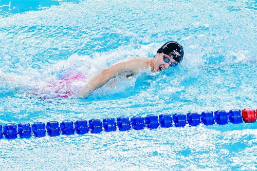 朝陽凱文游泳校隊