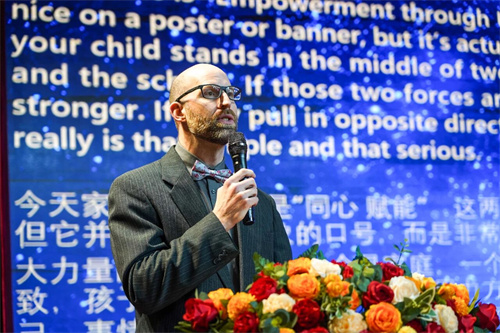 北京明德學(xué)院手機(jī)管理