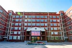 新東方斯芬克國際藝術(shù)高中