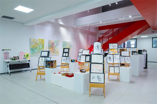 君誠(chéng)國(guó)際藝術(shù)高中開(kāi)放日